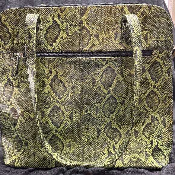 Large Women's Buxton Faux Snake Skin Tote. - Picture 1 of 6